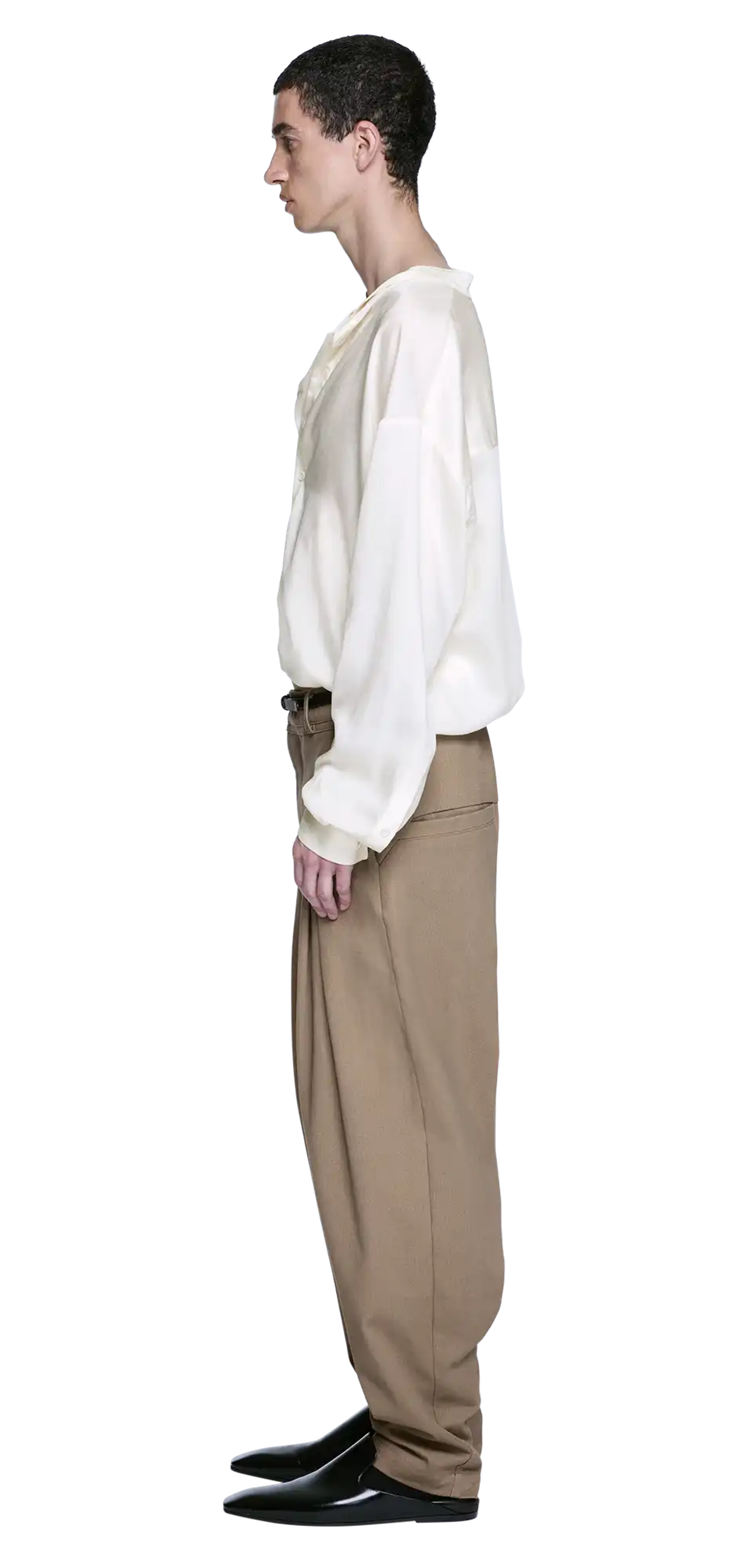 seb-pant-beige character left view