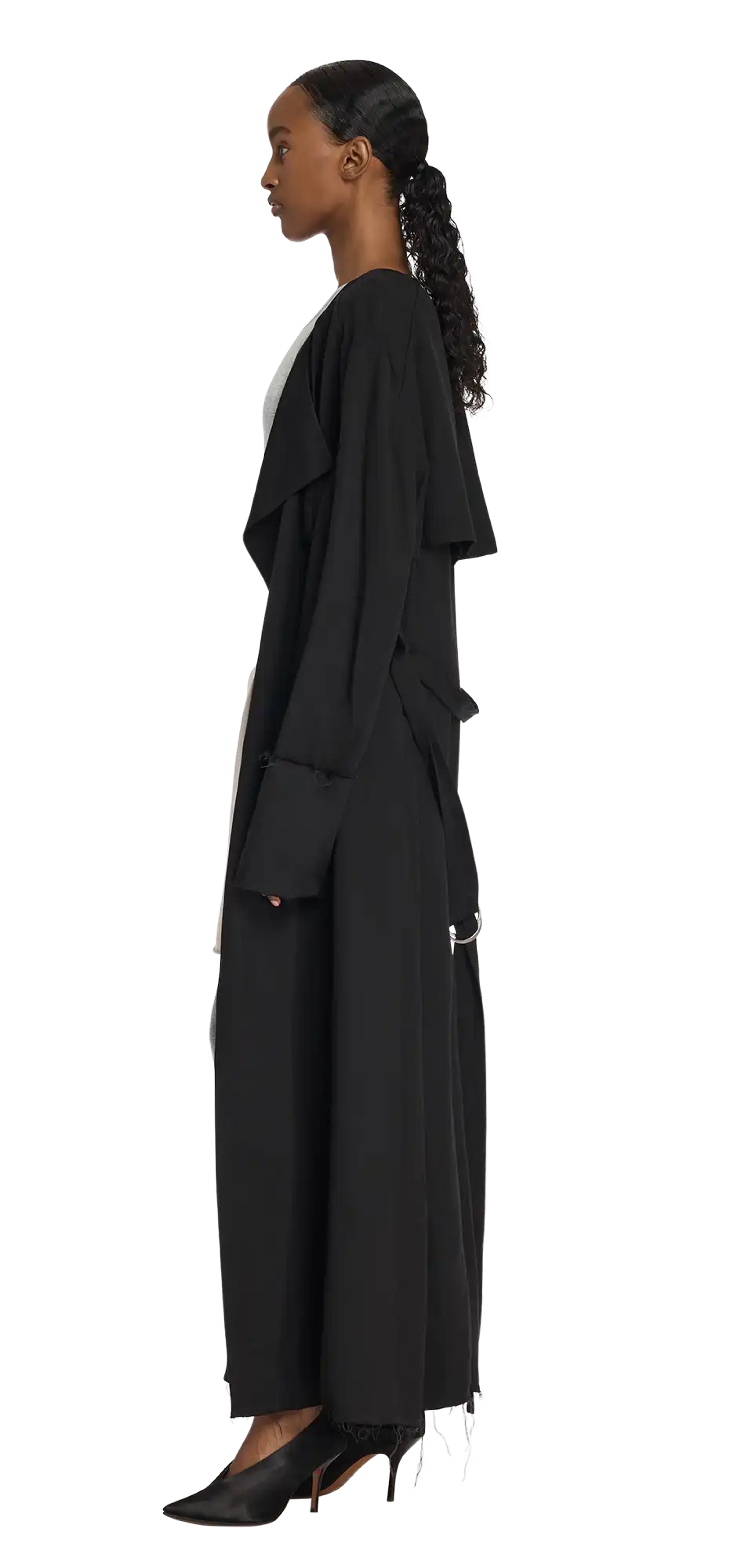 vela-trench-black character left view