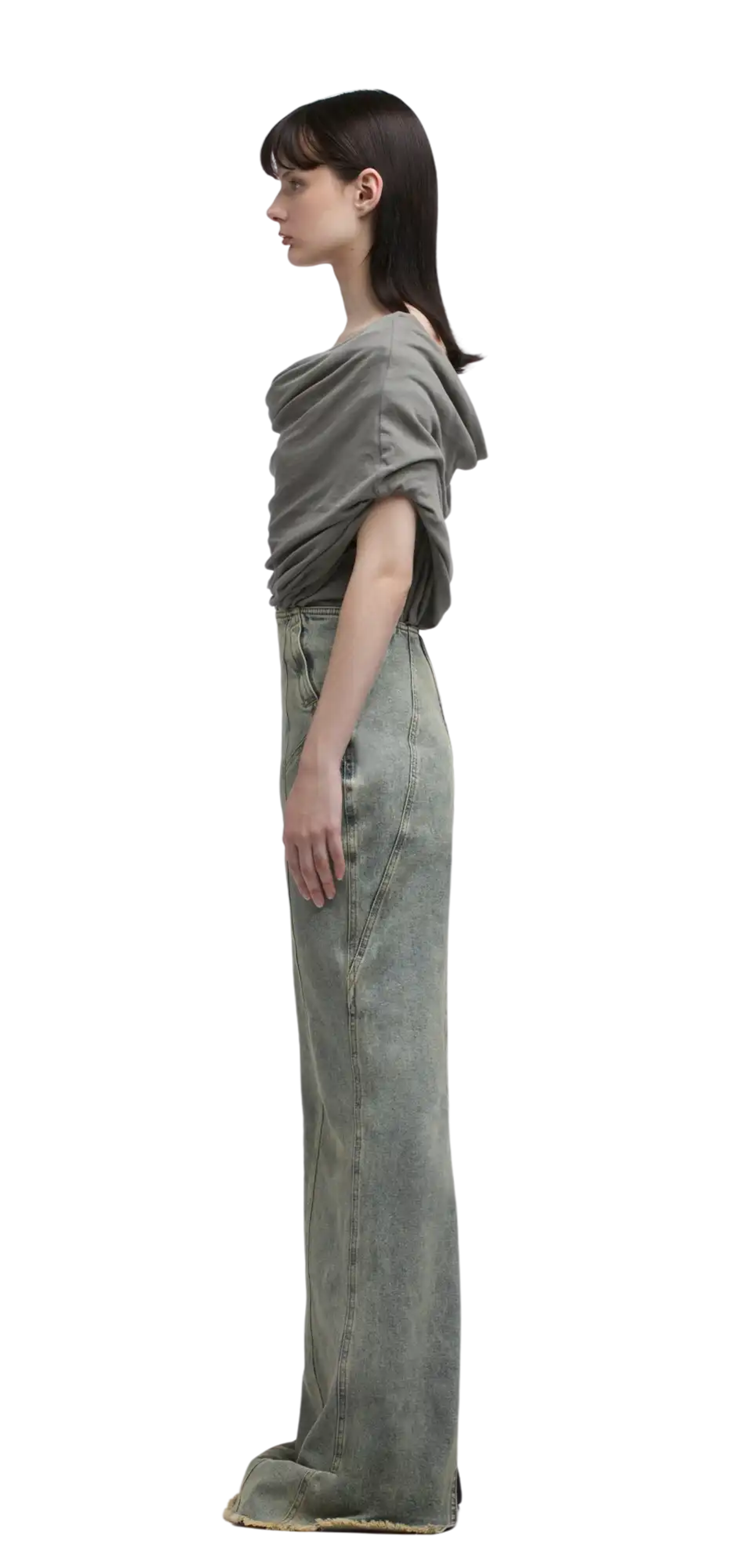 channel-skirt-surface-wave character left view