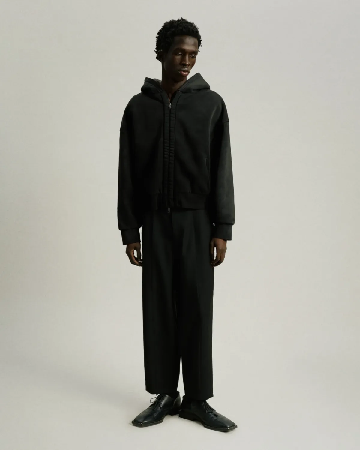 Sherpa Hood Black - Image 2
