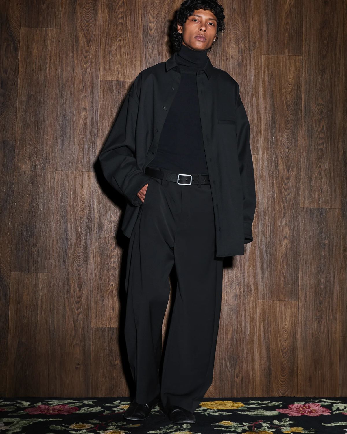 giant shirt black - entire studios