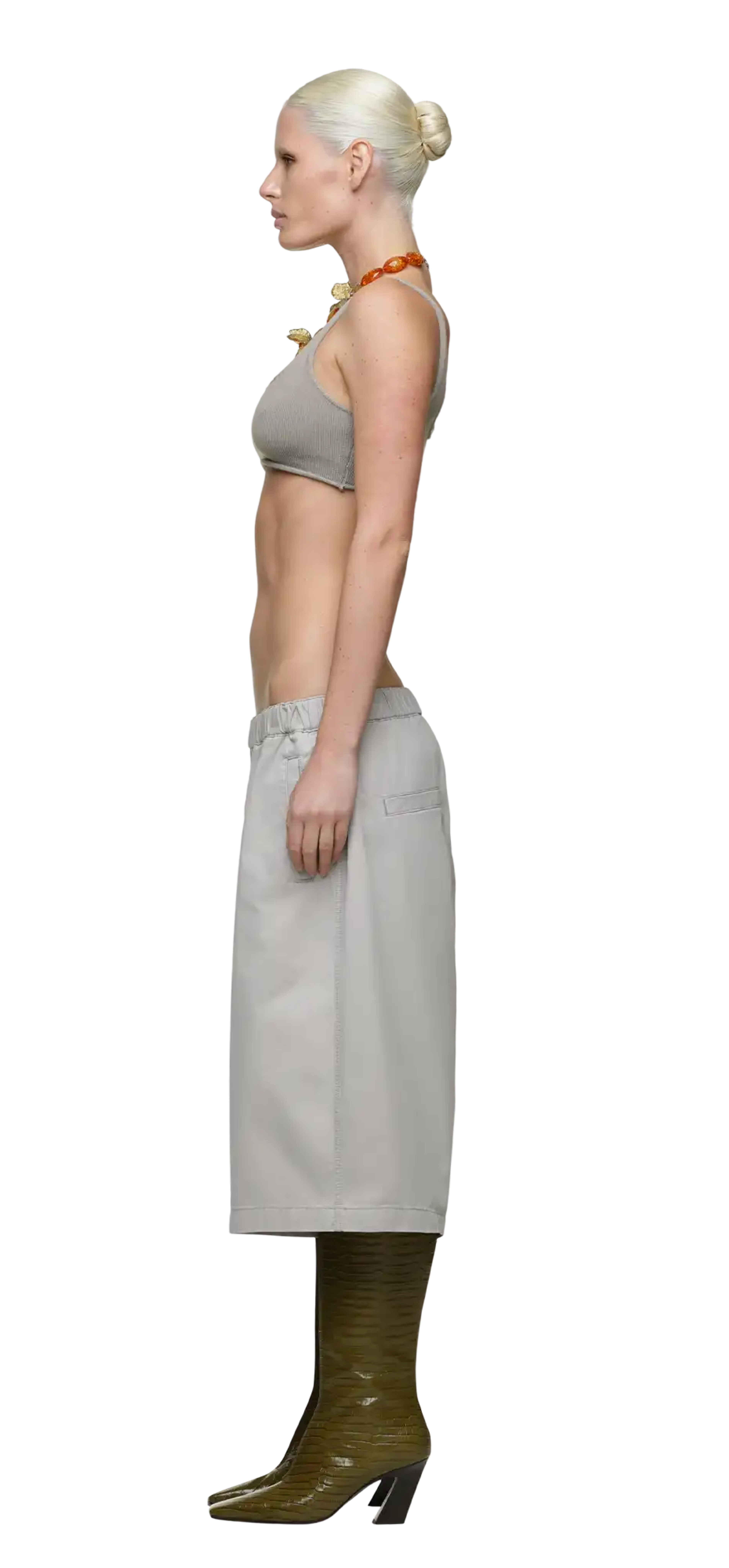 boxing-short-dove character left view