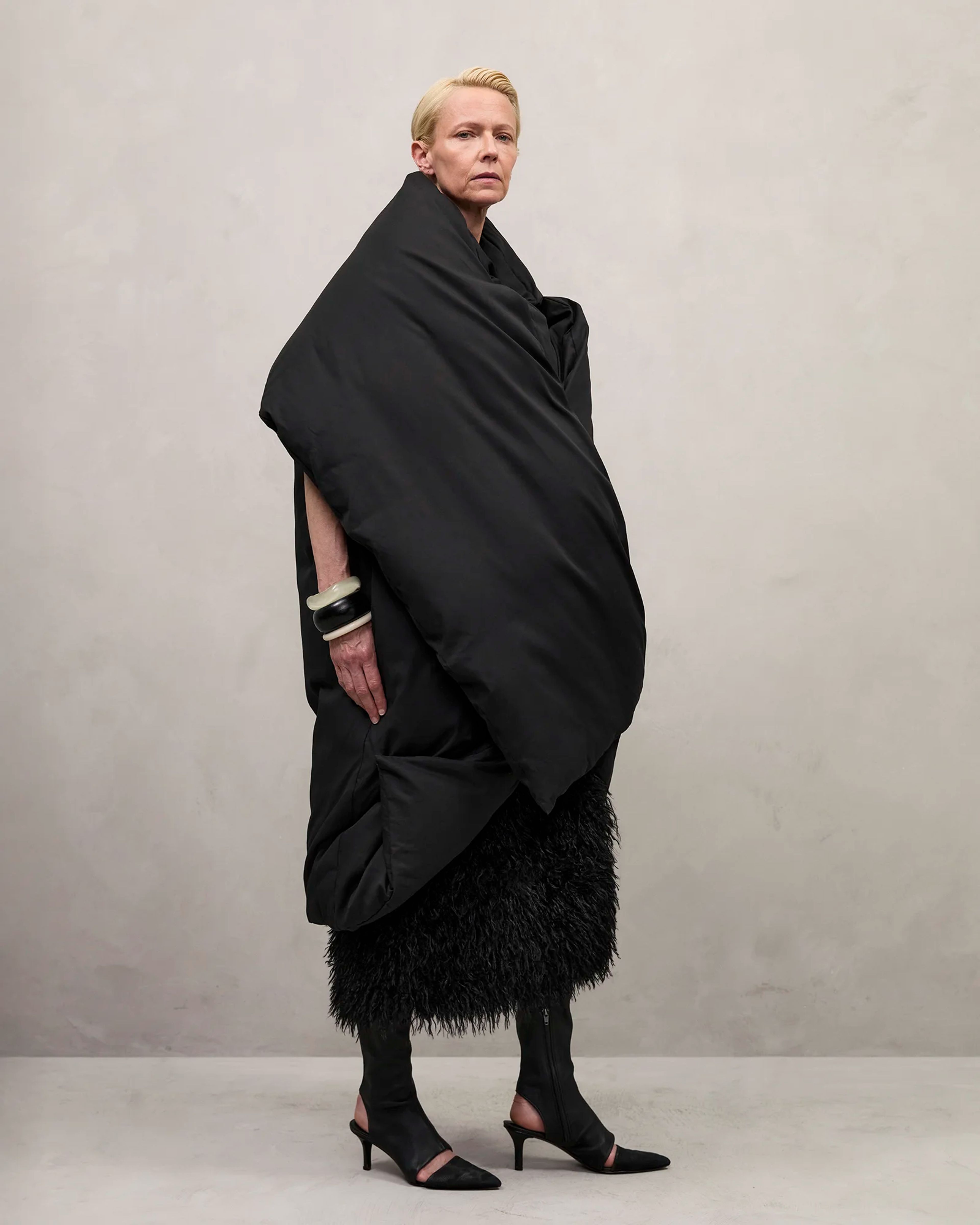 Doona Coat Black - Image 1