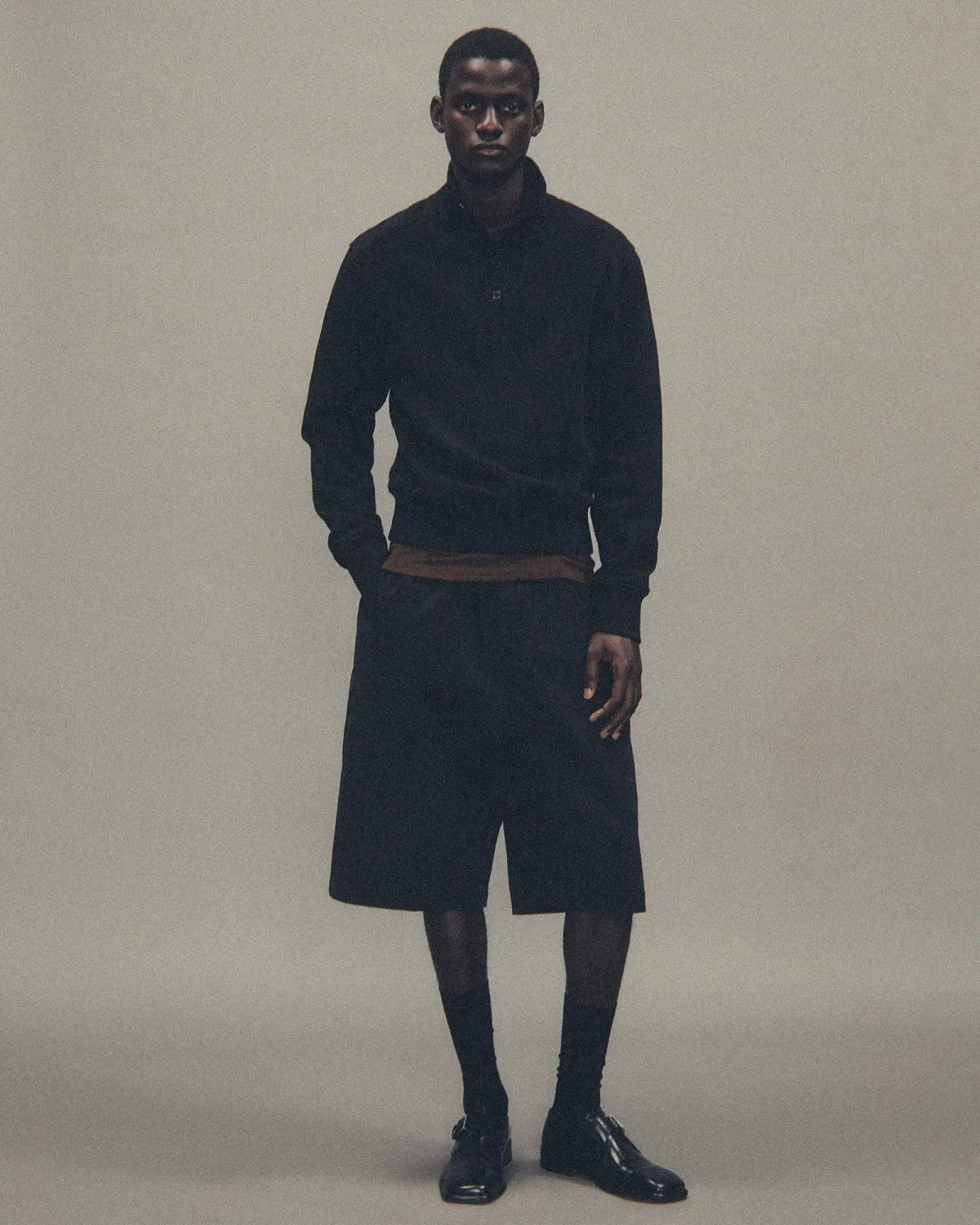 Port Pullover Black - Image 5