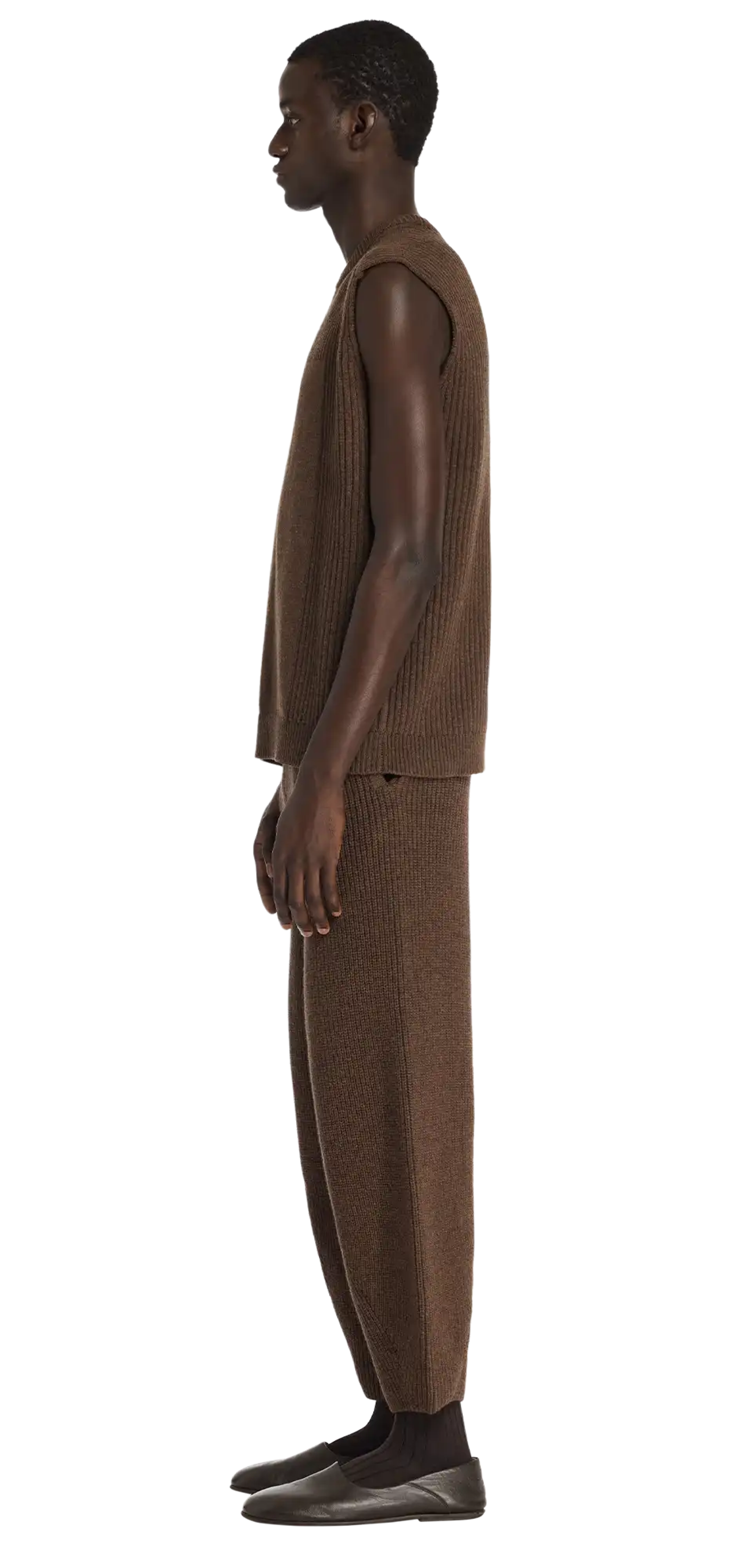 block-vest-bison character left view