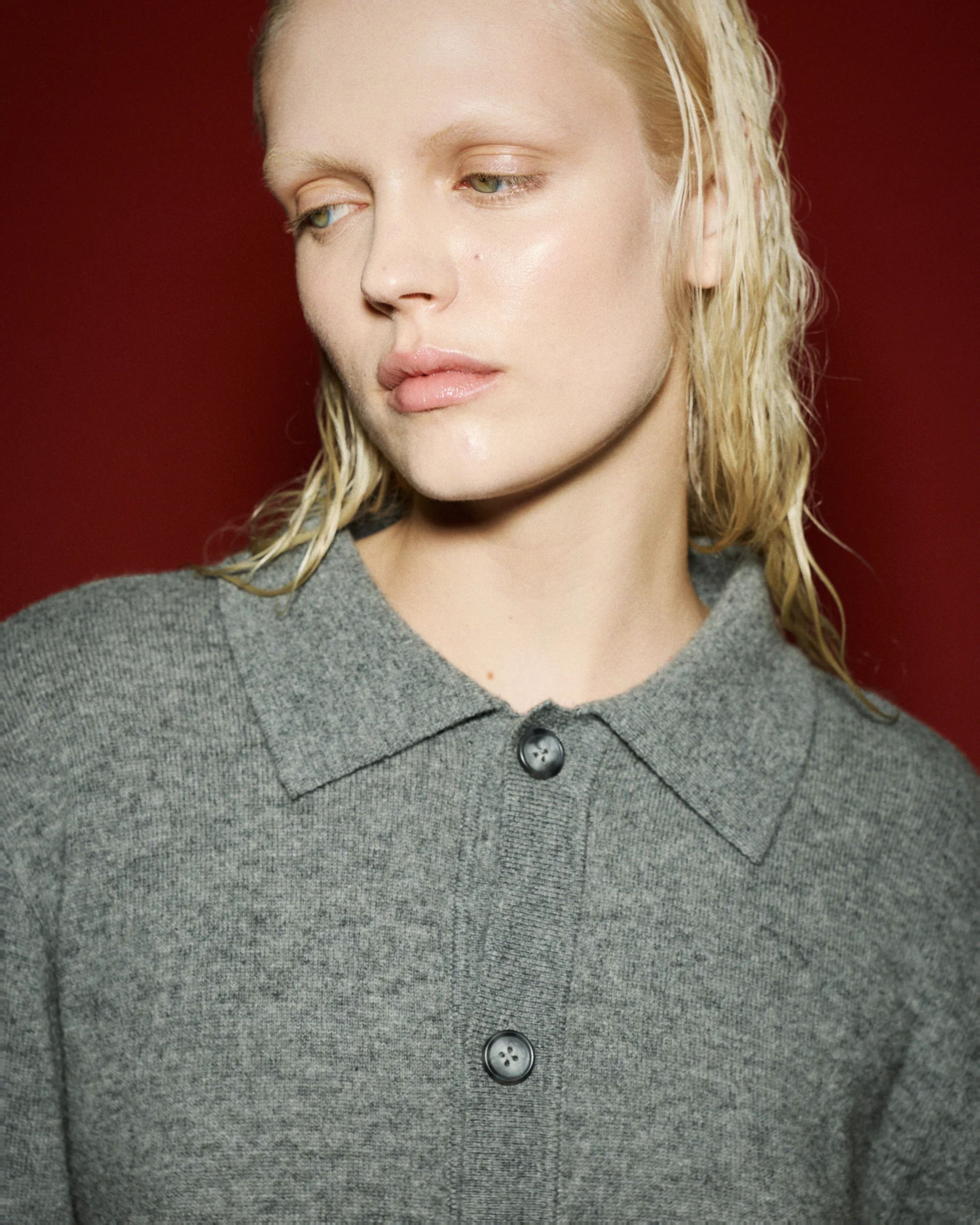 Ledge Cashmere Sweater Concrete - Image 5