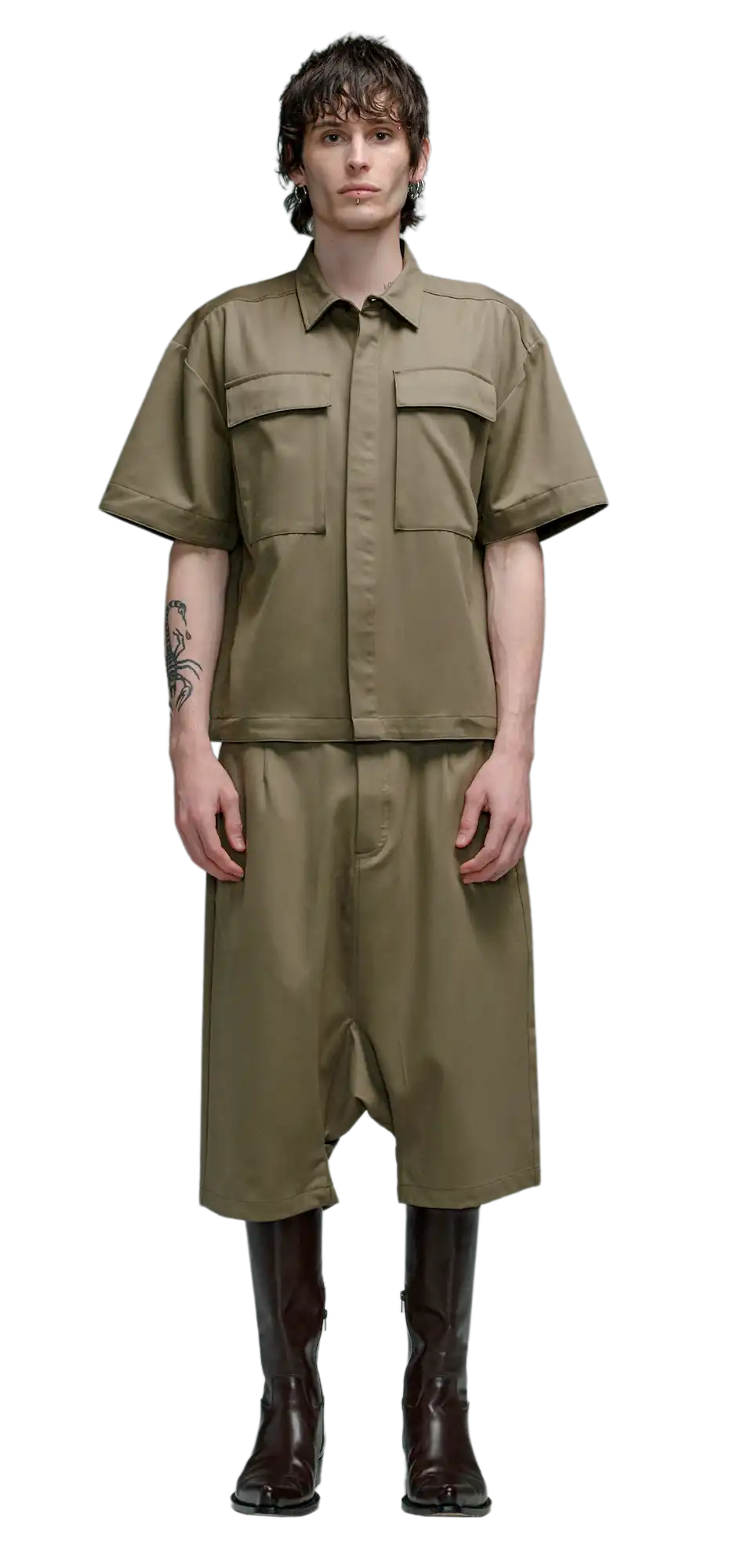 suiting-celler-shorts-fern character front view