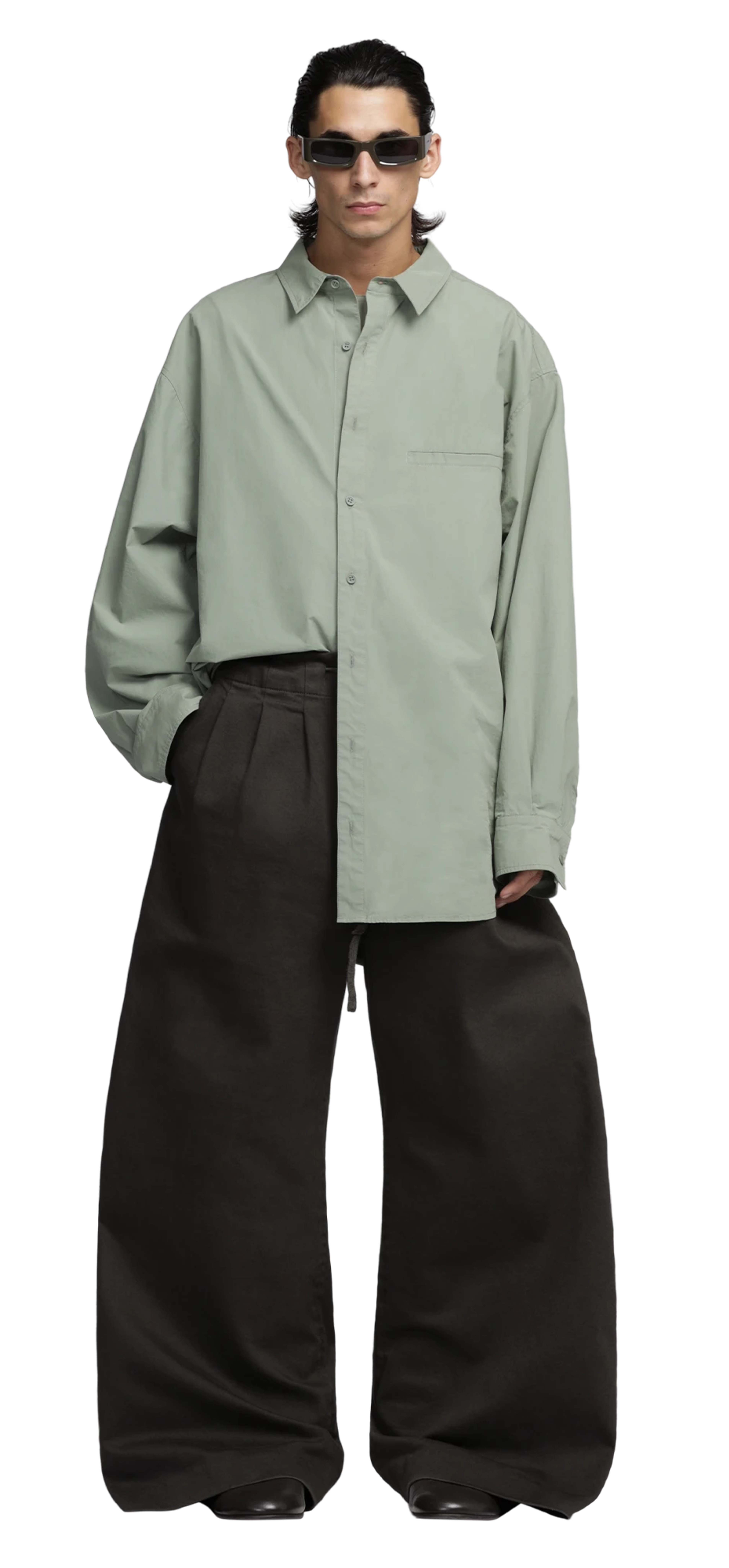 giant-shirt-seal character front view