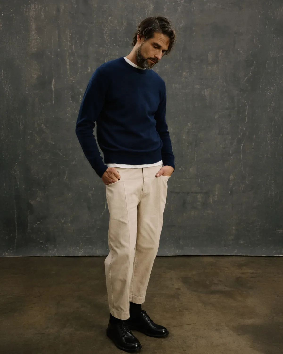 Knit Cashmere Crewneck Navy - Image 2