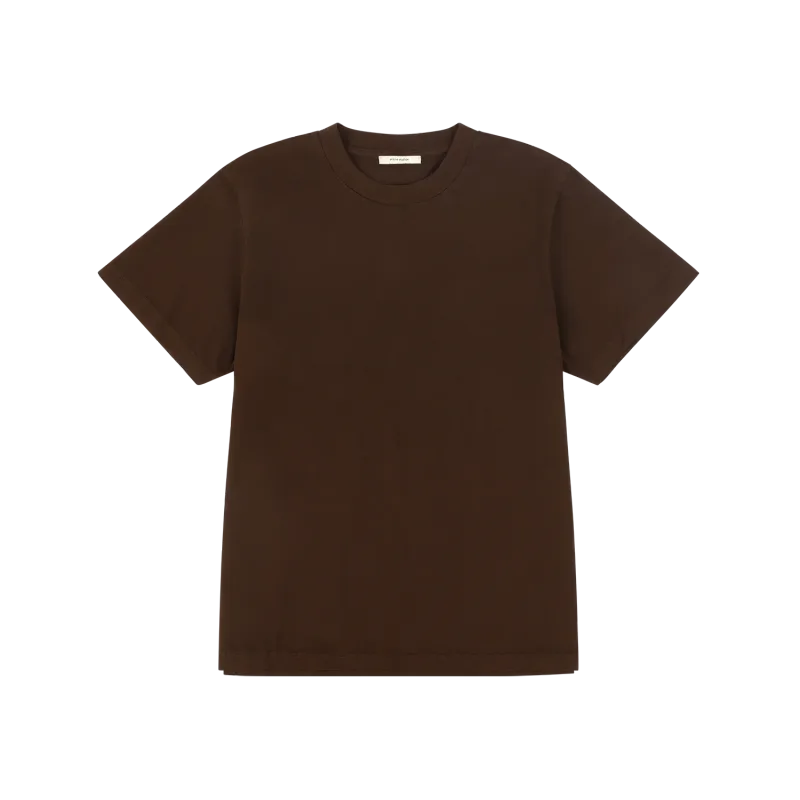 standard-tee-brunette garment view