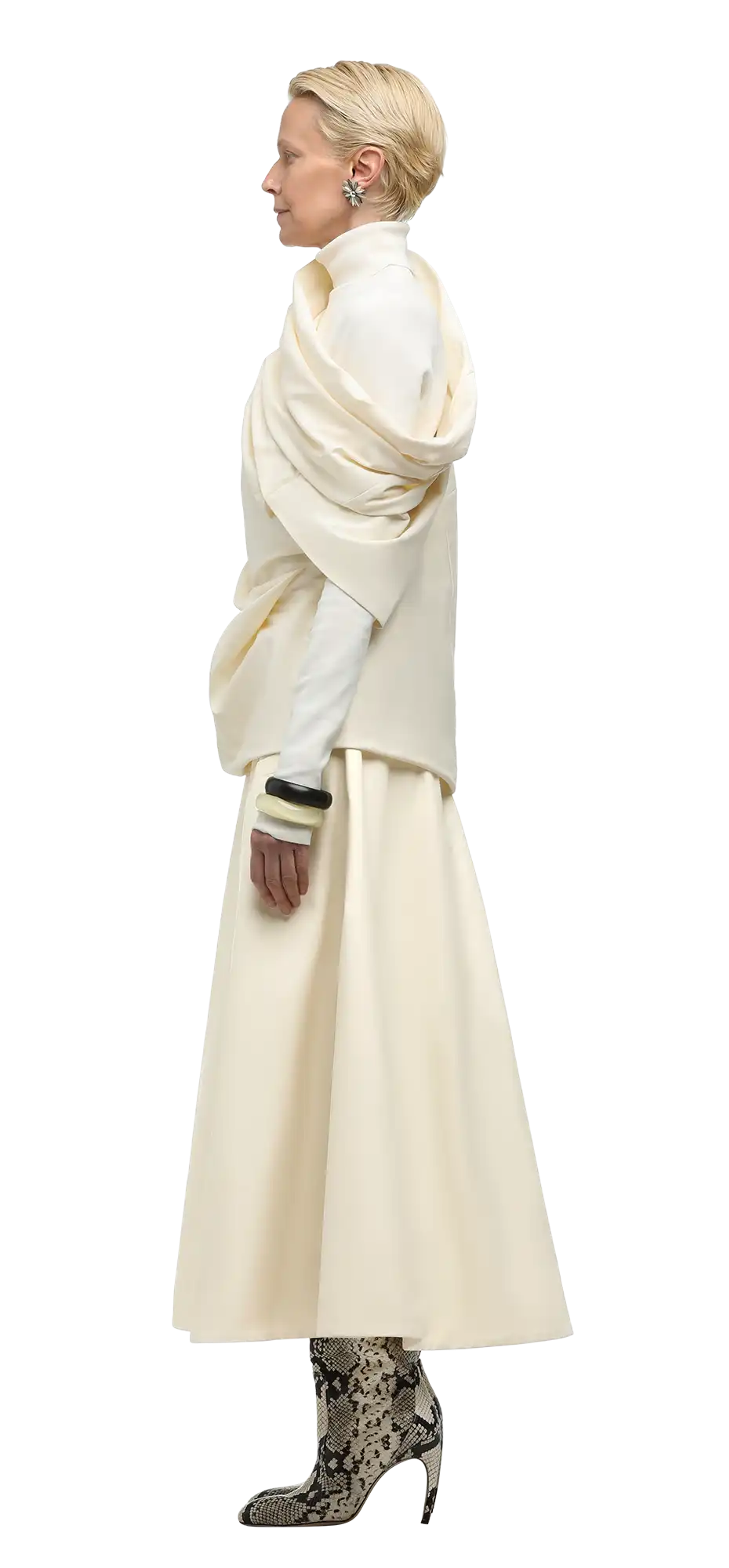 moulded-top-mid-white character left view