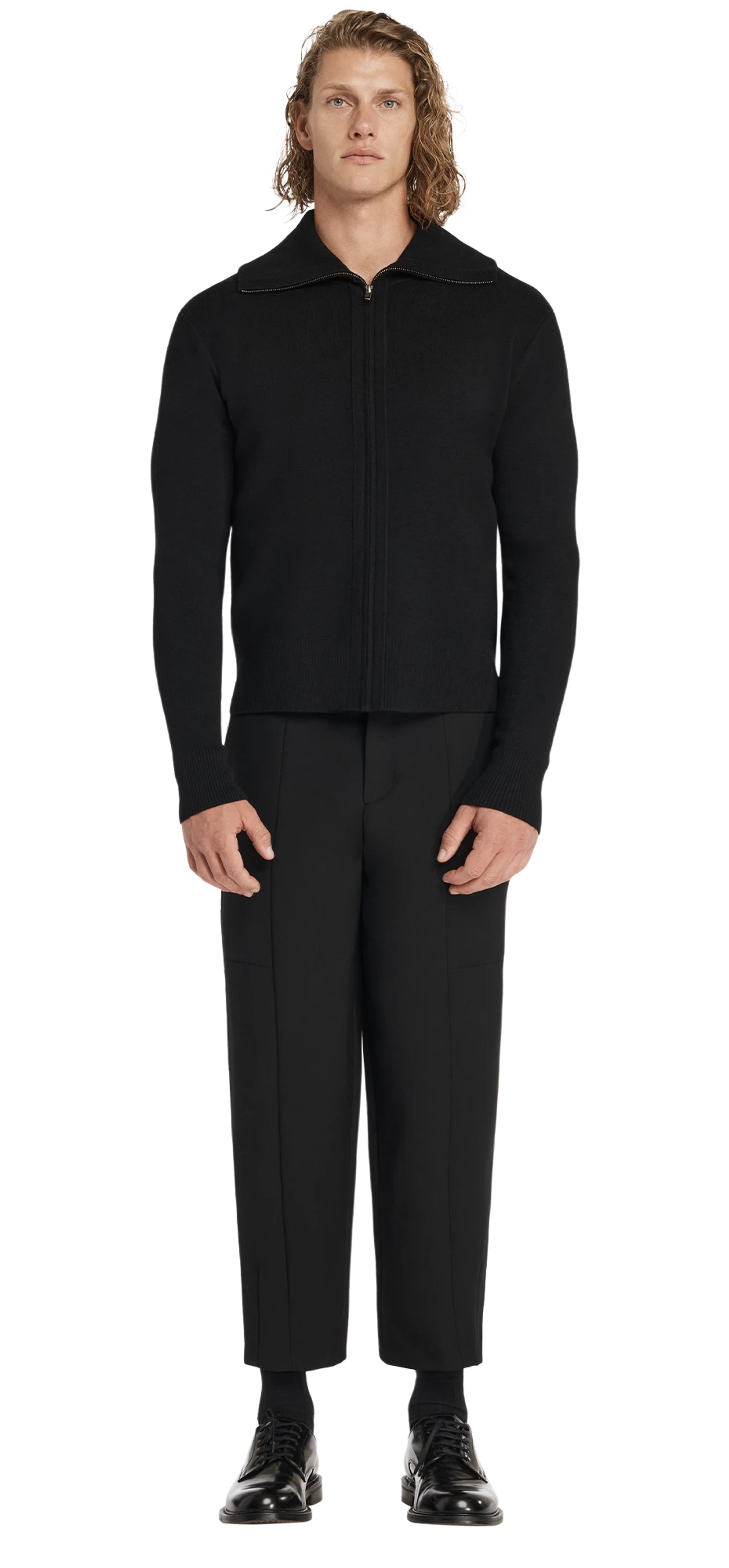 knit-zip-up-jacket-black character front view