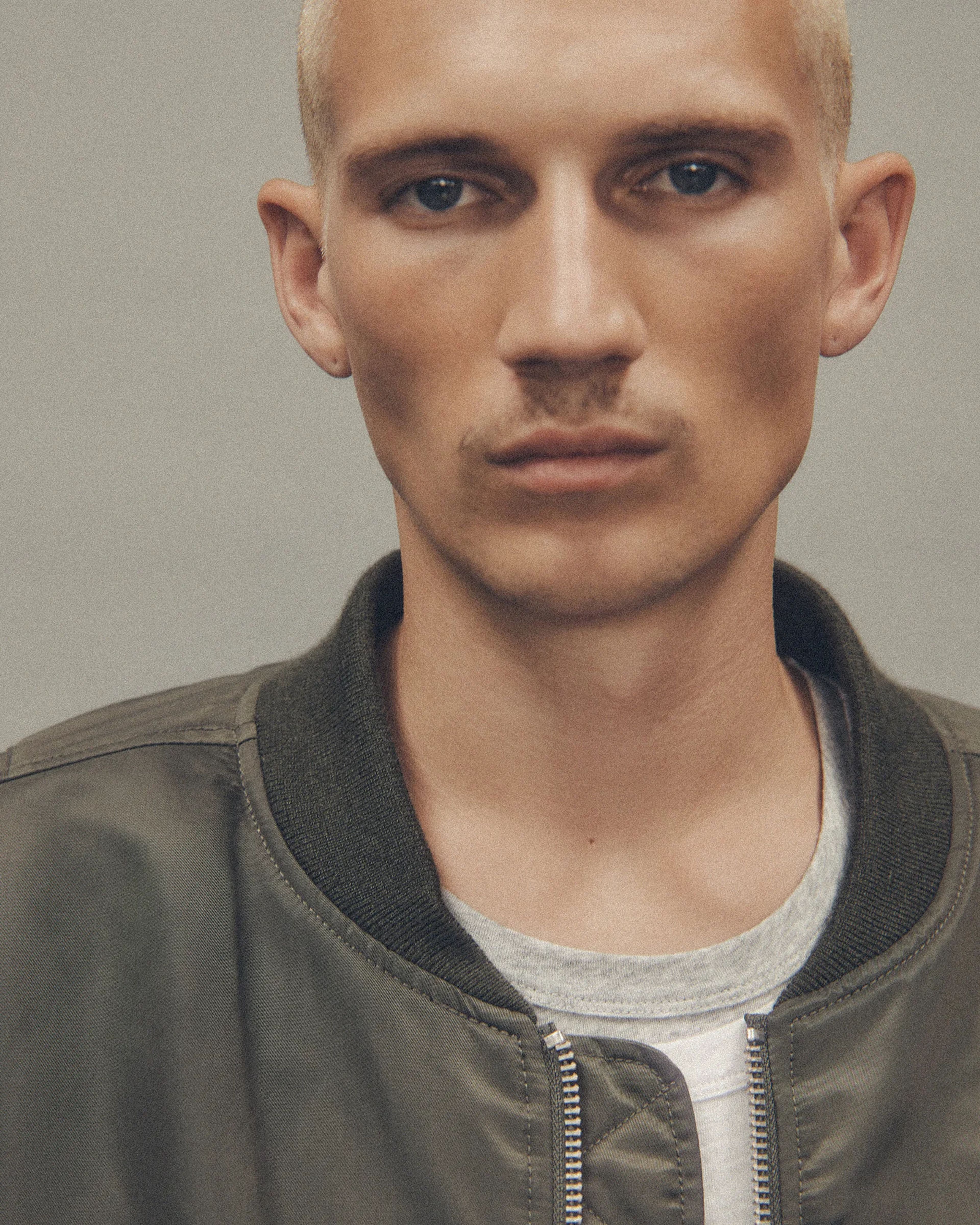 Cropped Broad Bomber Khaki - Image 2