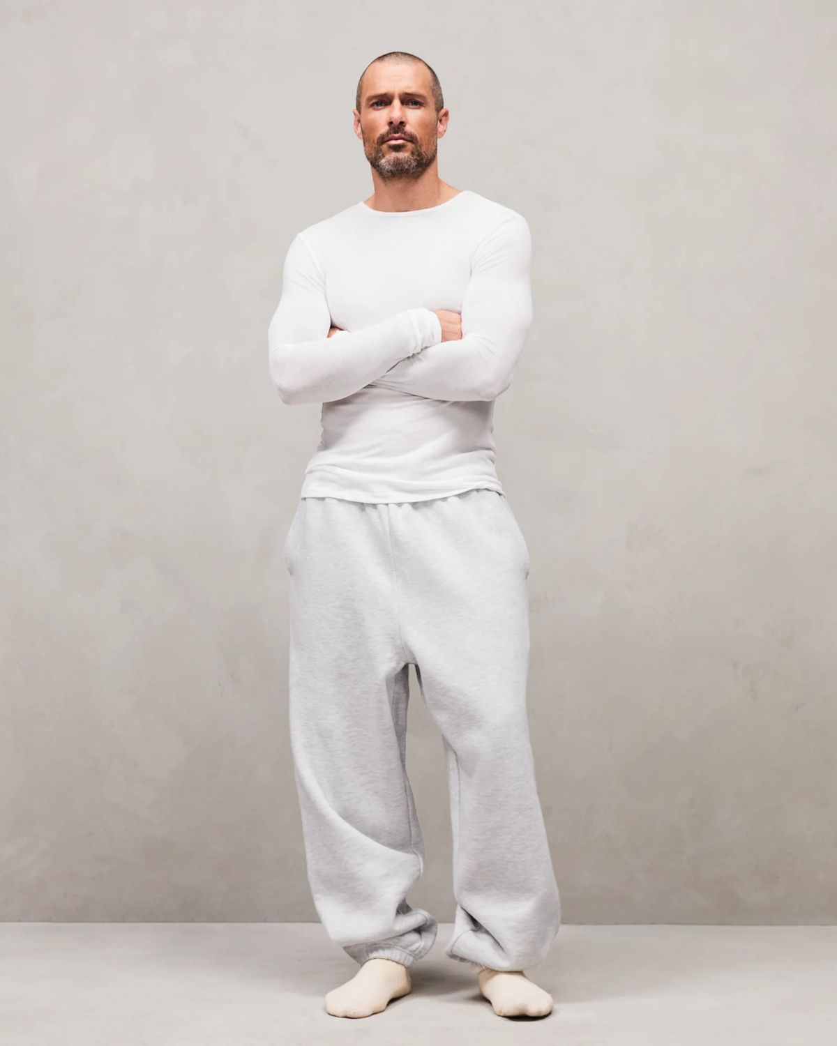 standard sweat heather grey - entire studios