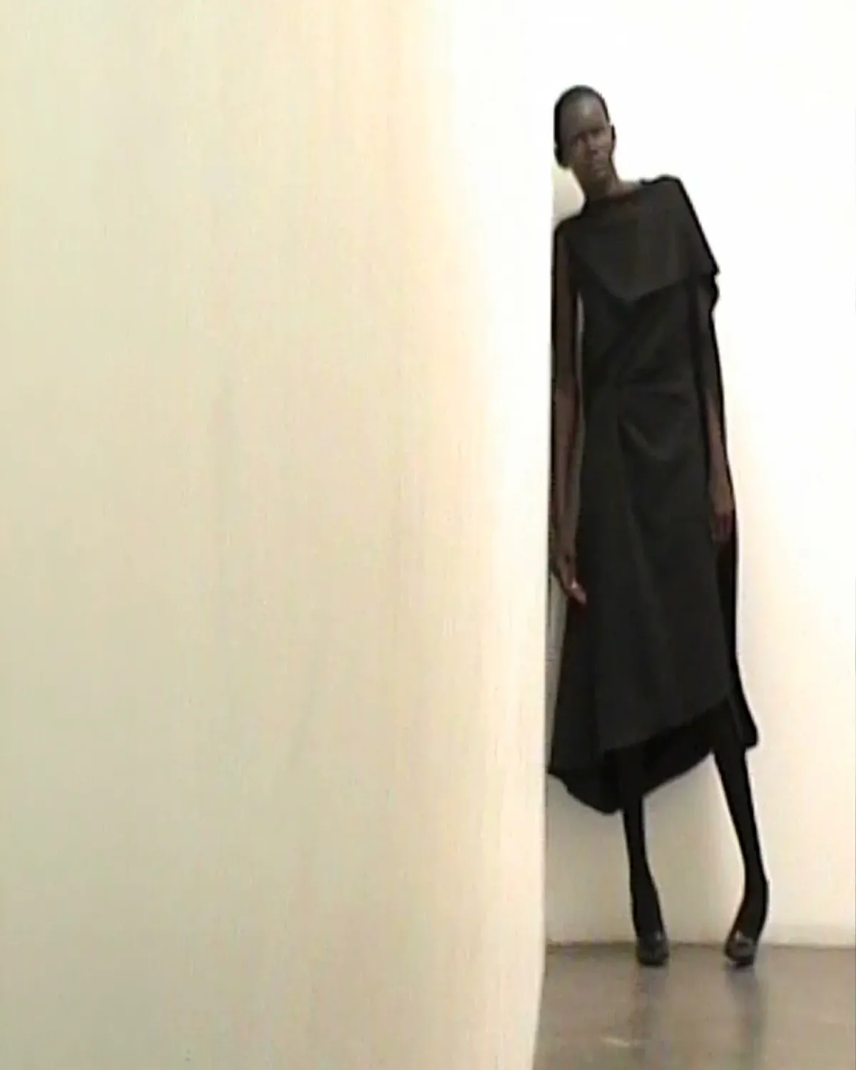 Side Drape Dress Black - Image 3