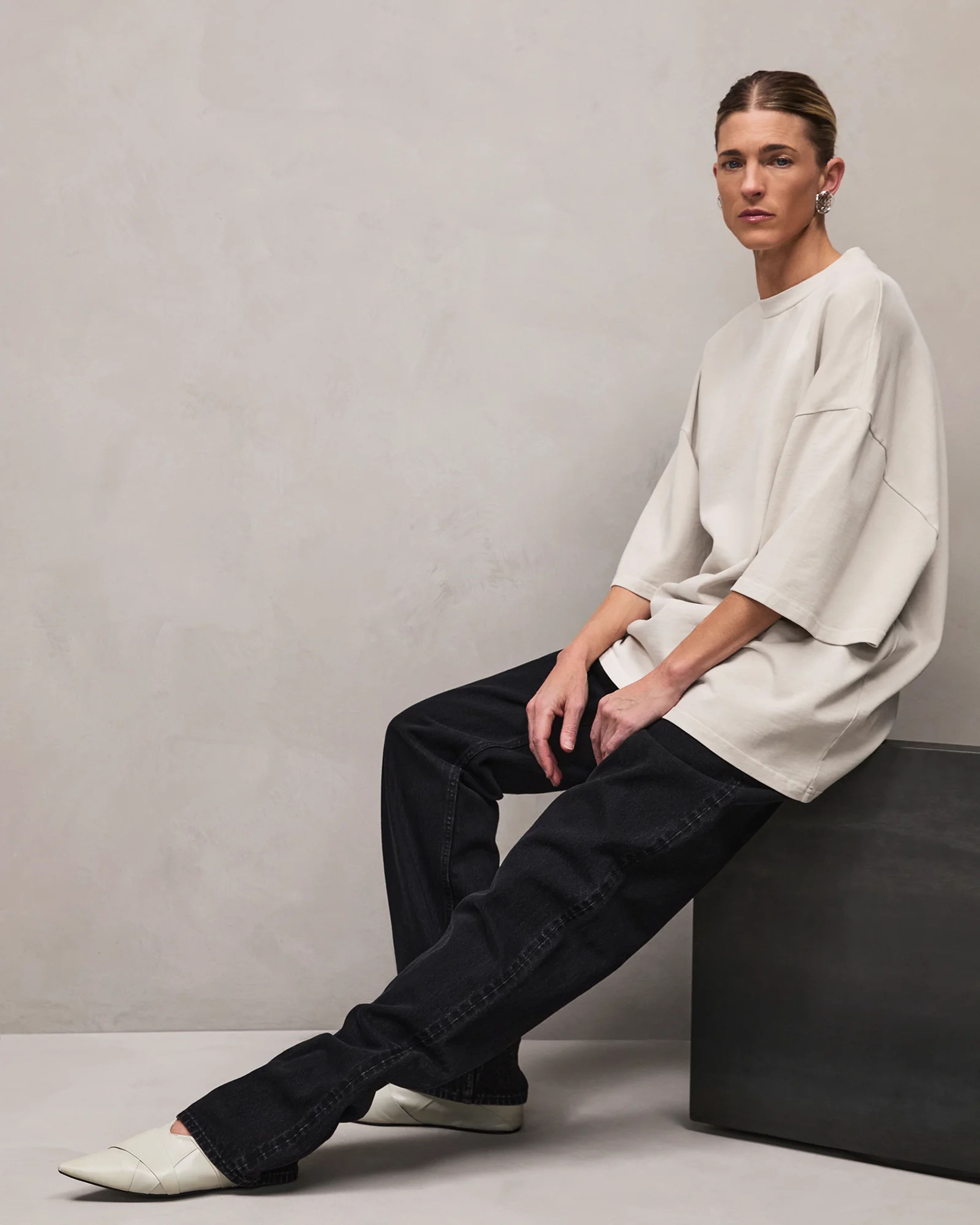 Heavy Boxy Tee Off White - Image 3