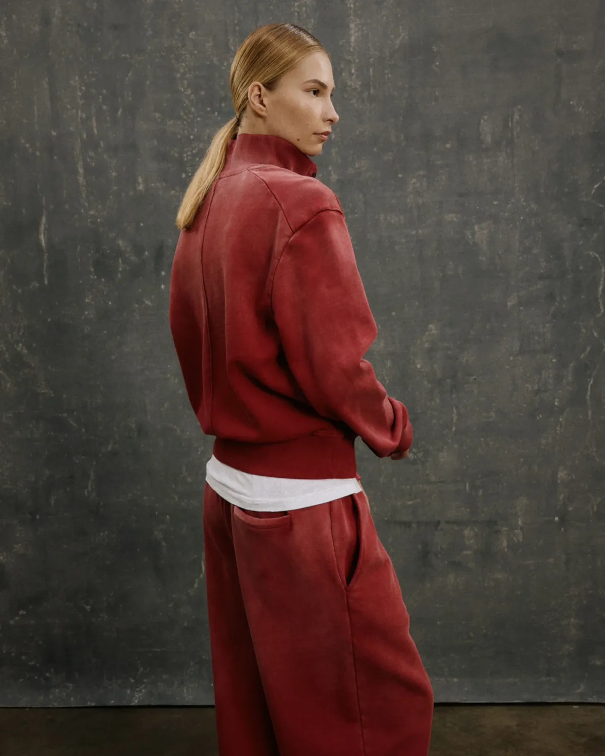 Port Pullover Red Clay - Image 6