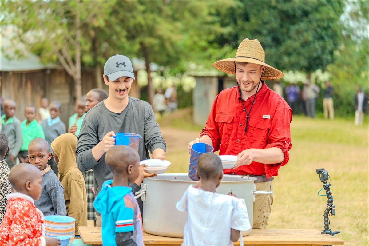 Food distribution to the community