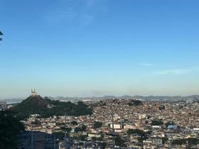 Rio tem 1,77 milhão de mães; maioria é negra e tem até dois filhos 