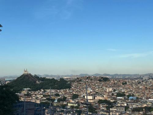Rio tem 1,77 milhão de mães; maioria é negra e tem até dois filhos