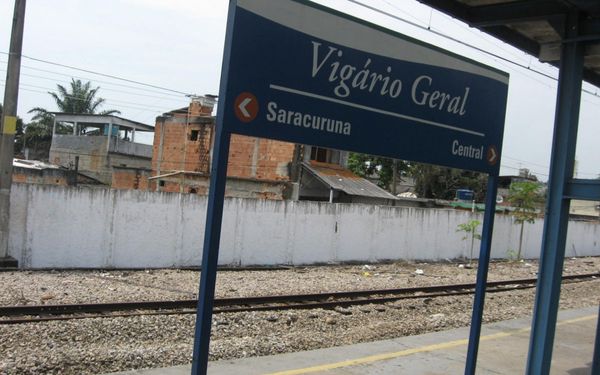 Guerra entre facções trava o ramal Saracuruna e espalha terror em Vigário Geral