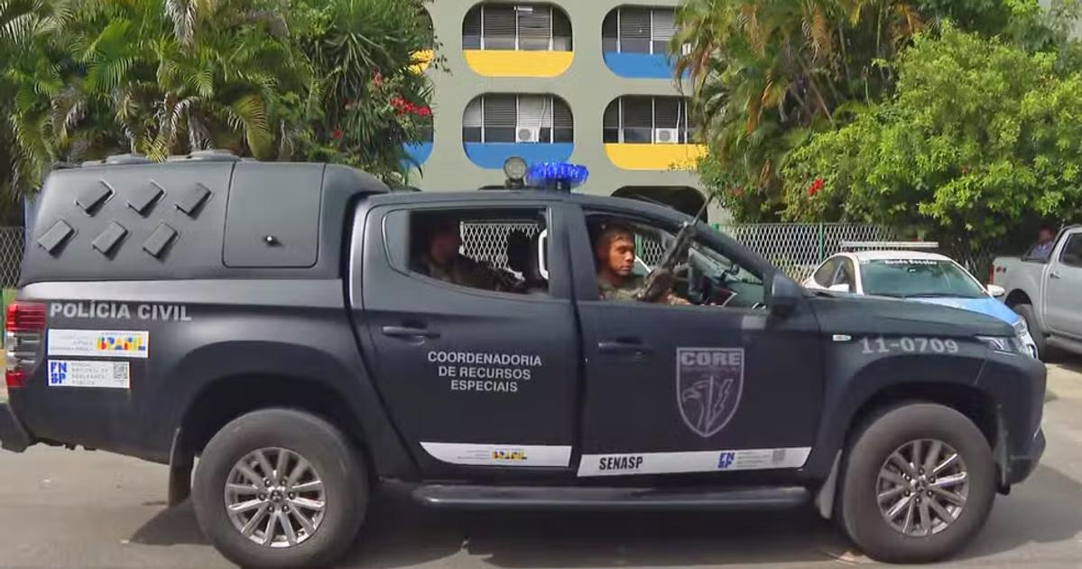 Bomba caseira explode em escola de Belford Roxo e fere dez alunos
