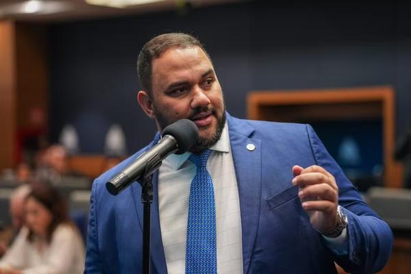 Deputado Thiago Rangel é preso pela PF em operação contra fraudes na Educação do Rio