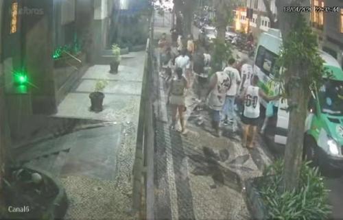 MP denuncia 11 integrantes da Young Flu por agressão e roubo contra torcedores do Vasco em Laranjeiras