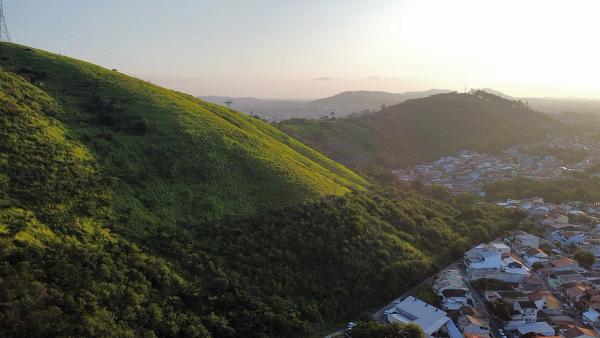 Serra da Posse recebe R$ 10 milhões para plantio de 337 mil mudas nativas