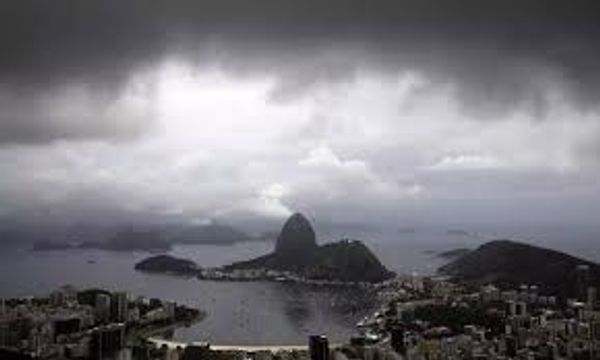 Frente fria mantém Rio sob chuva e vento nesta segunda; nova instabilidade chega na quinta