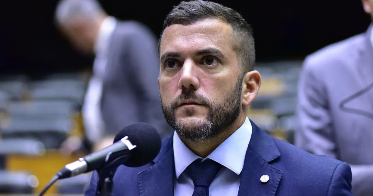 Procuradoria pede condenação de Carlos Jordy