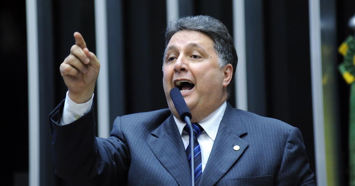 Garotinho lança pré-candidatura ao governo do Rio pelo Republicanos