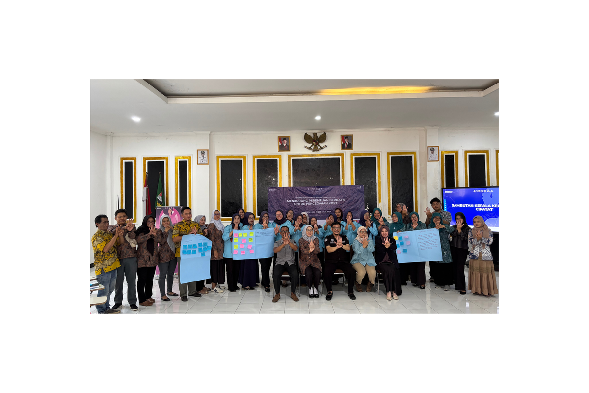 DCS Telkom University Perkuat Literasi Hukum & Digital untuk Pencegahan KDRT Bersama 27 Peserta di Kecamatan Cipatat
