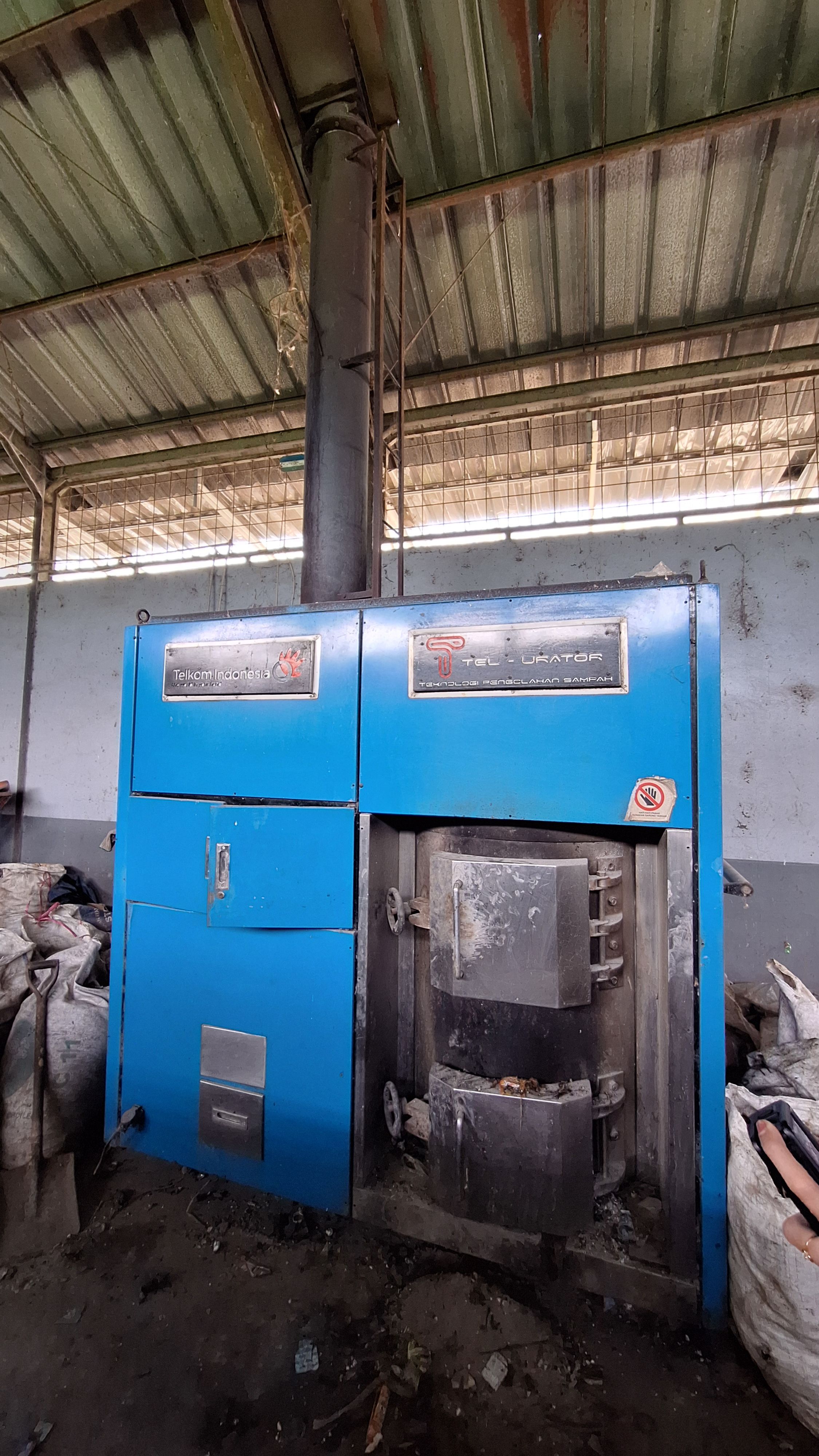Tel-urator (Waste Management Incinerator)