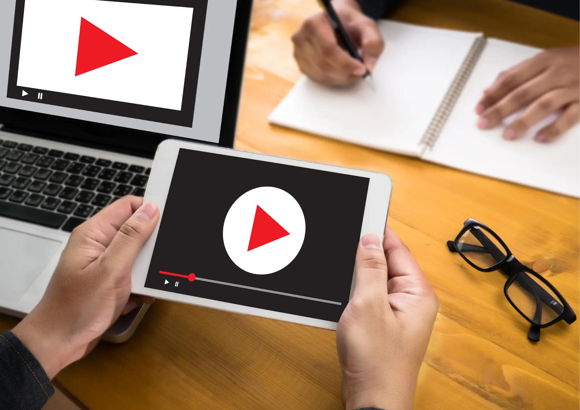Reklamy wideo: Najlepsze praktyki zwiększające ROI