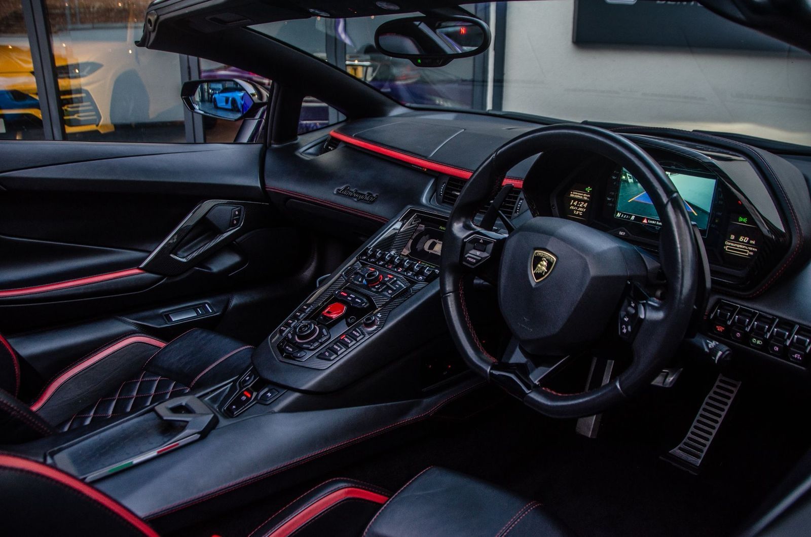 Lamborghini Aventador interior