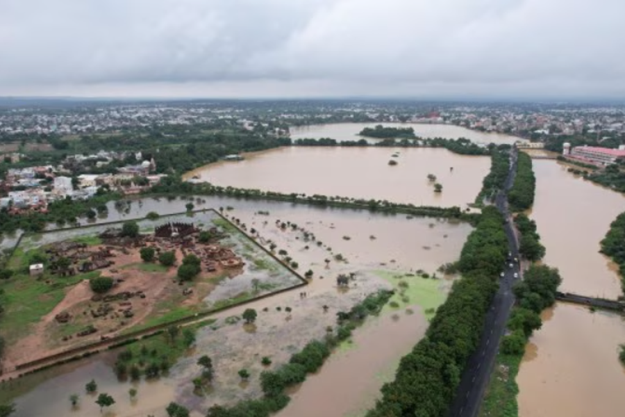 A high-altitude photo of Bhuj water system