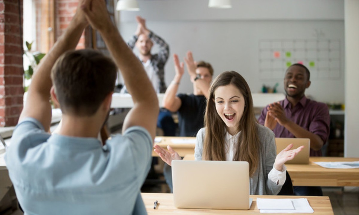 Cover image for Gaming makes work fun