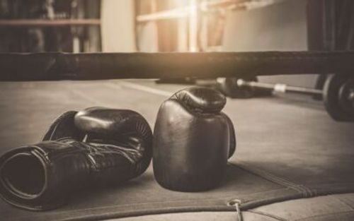 Cómo elegir la talla de los guantes de boxeo