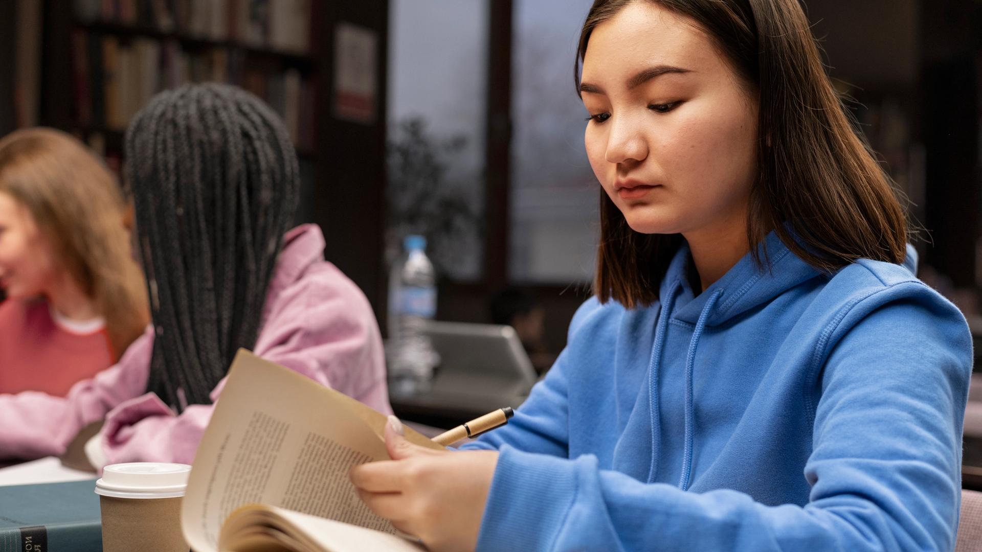 Sec 4 student planning O-Level Social Studies source-based essays in Singapore