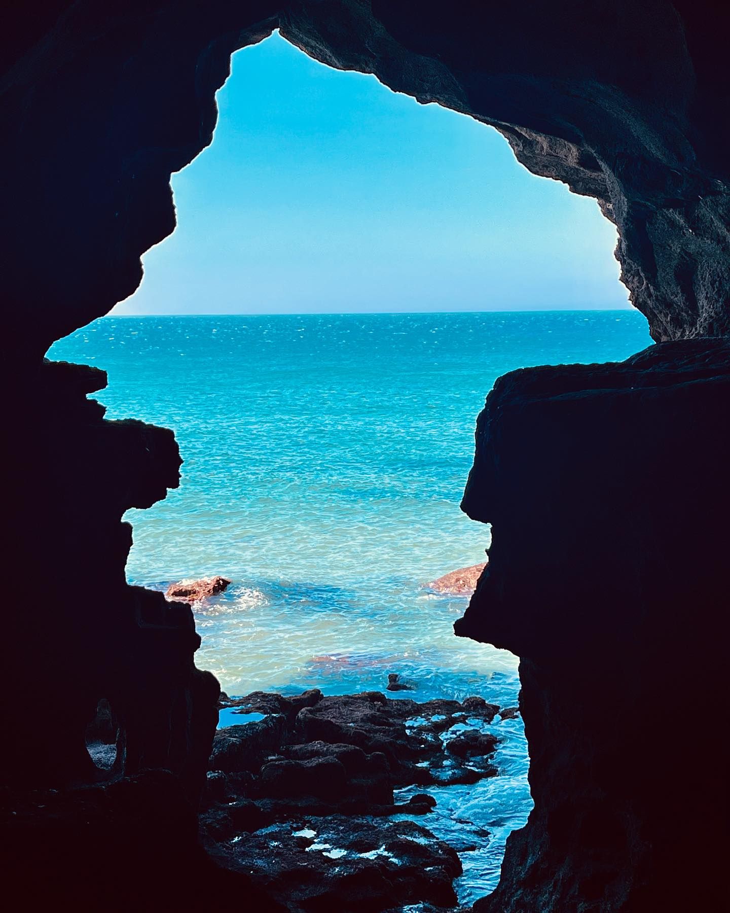 Grottes d'Hercule - View 2