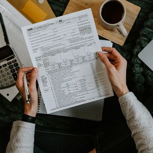 Quelle formation en comptabilité et gestion choisir pour piloter efficacement votre entreprise ?