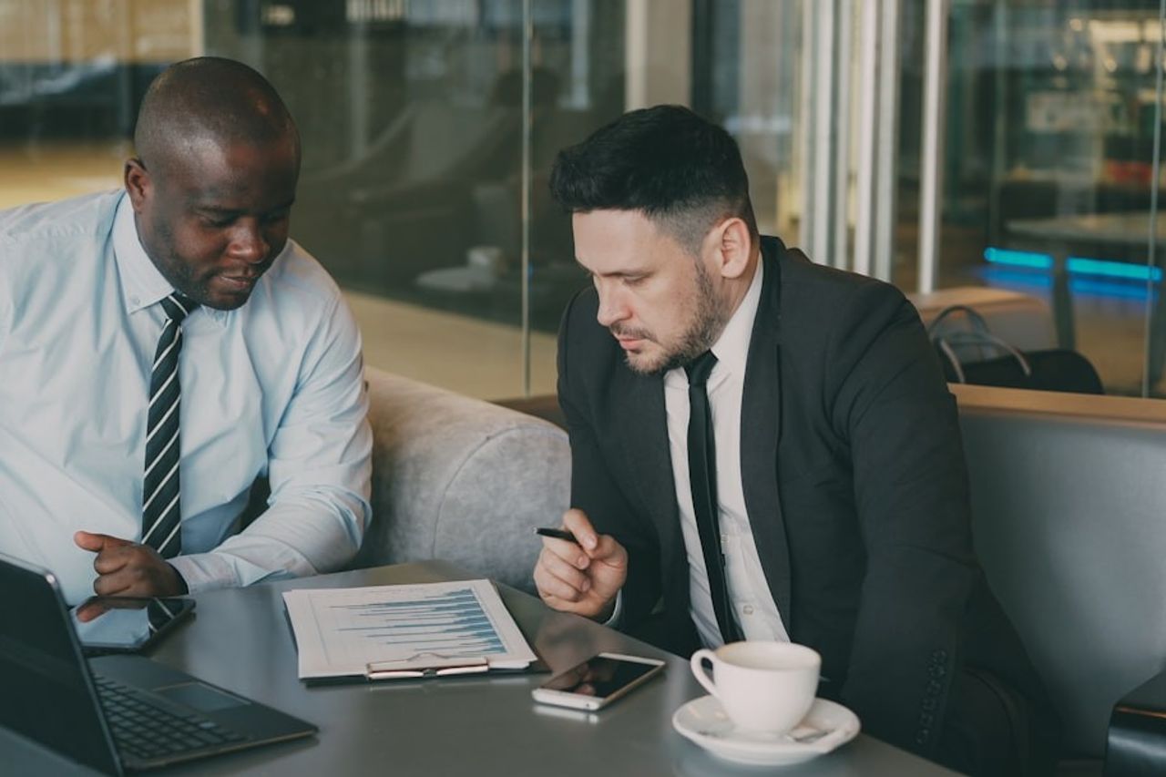 Votre Bâtiment Parle-t-il ? Apprenez son Langage : Diagnostic et Solutions des Pathologies Immobilières