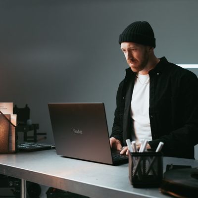 VeriStand : La Maîtrise Révolutionnaire du Temps Réel pour l'Ingénieur Moderne