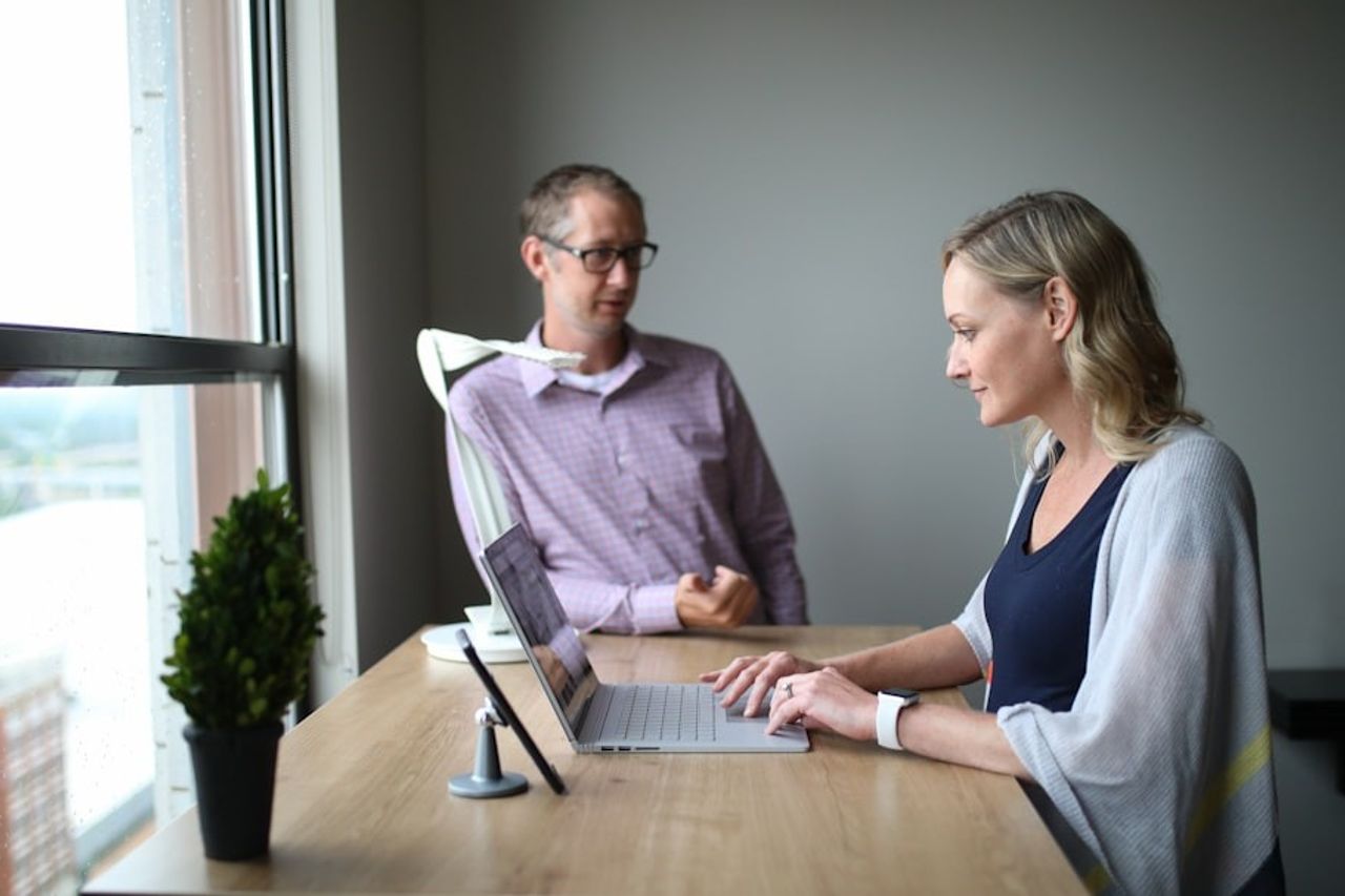 Plus qu'une secrétaire : devenez le pilier stratégique de votre entreprise !