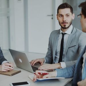 Salesforce en orbite : Au-delà du CRM, connectez votre écosystème !