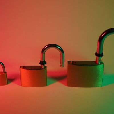 NIS 2 : Le Bouclier Indispensable de Votre Organisation (et pourquoi vous en avez besoin MAINTENANT)