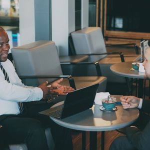 Marches publics : le guide ultime pour transformer l'essai en succès