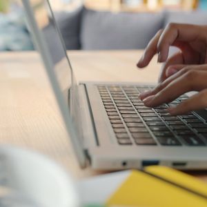 La formation professionnelle à distance e-learning est-elle aussi efficace qu'en présentiel ?