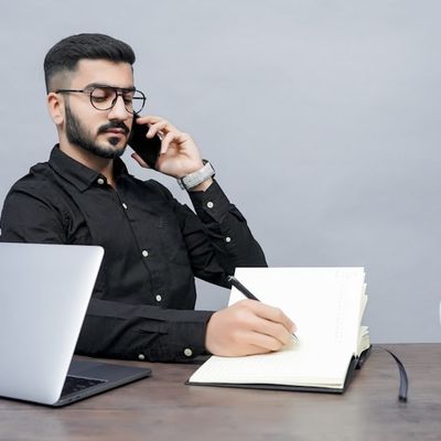 Votre message médiatique est une symphonie : Apprenez à en être le chef d'orchestre !